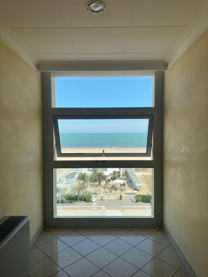 Hotel Ambra Rimini Esterno foto