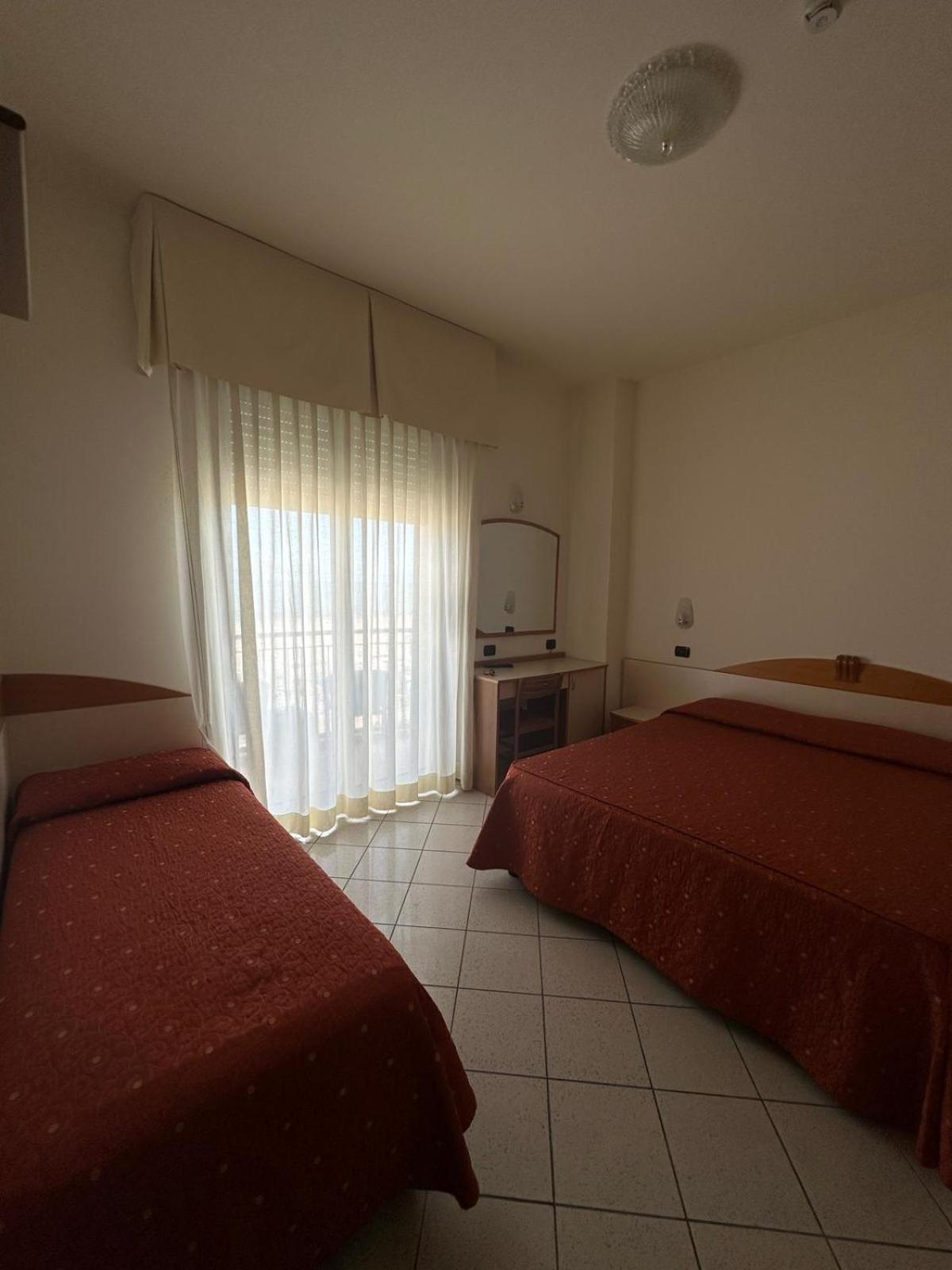 Hotel Ambra Rimini Camera foto