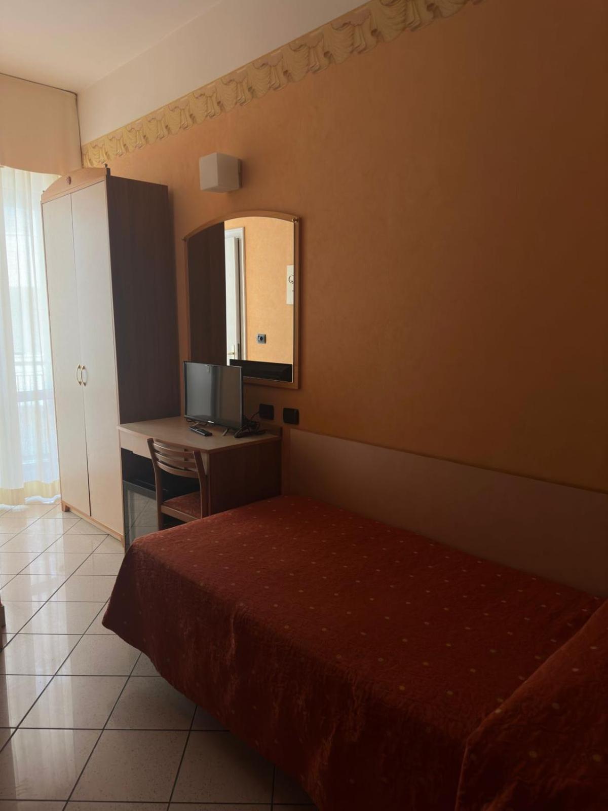 Hotel Ambra Rimini Camera foto